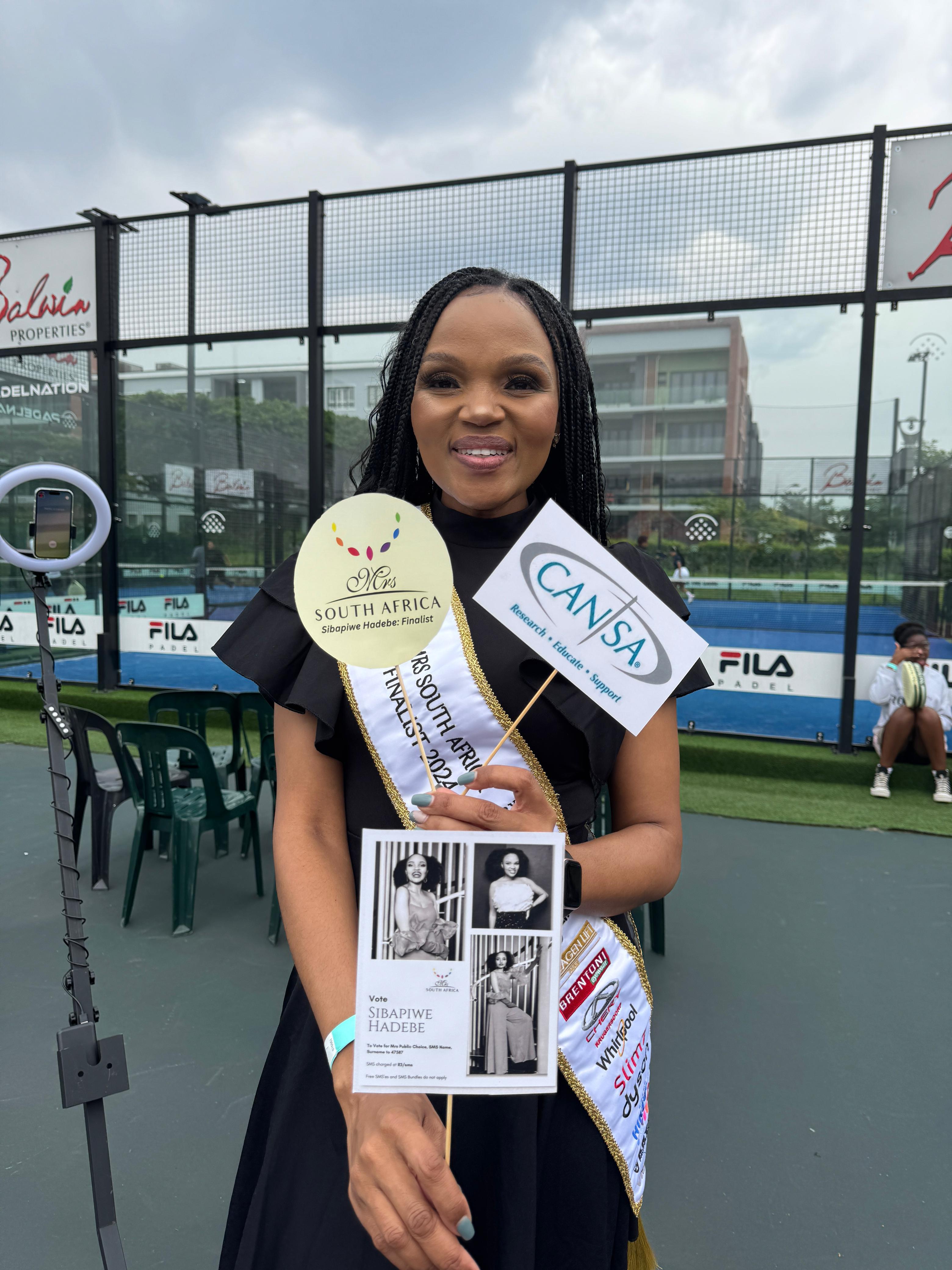 36T lady with props close-up